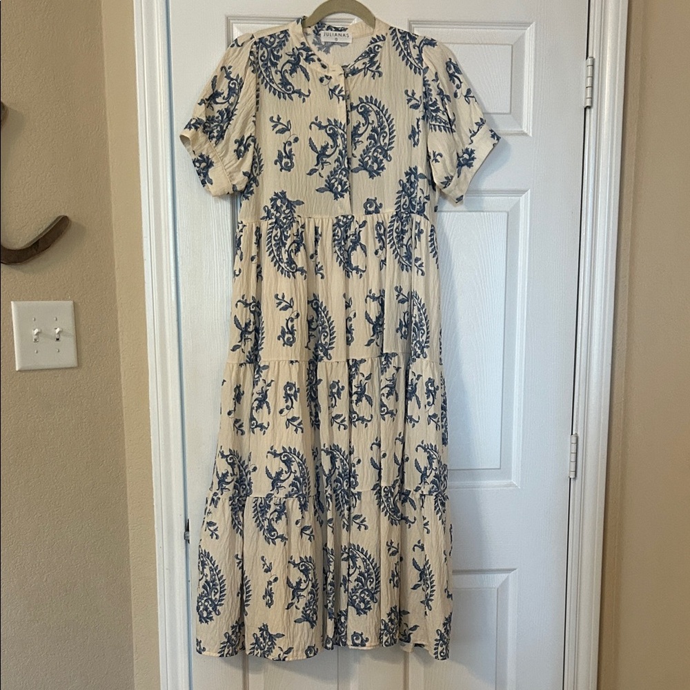 Tiered maxi dress